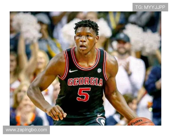 爱德华兹无球跑动提升得分效率 拉开与同位置射手差距