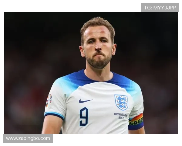 哈里·凯恩支点与对抗能力解析：传统中锋属性是否全面