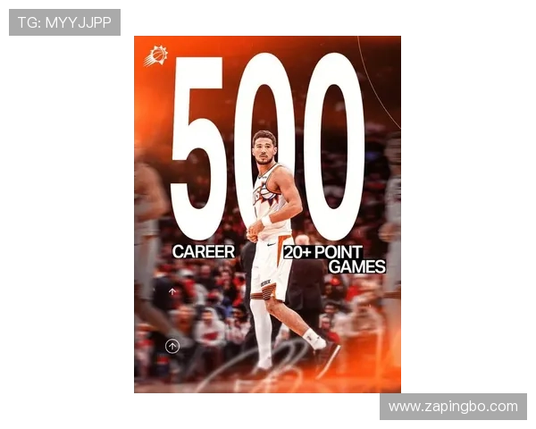 布克三分效率高于哈登，关键时刻持续拉开太阳得分空间